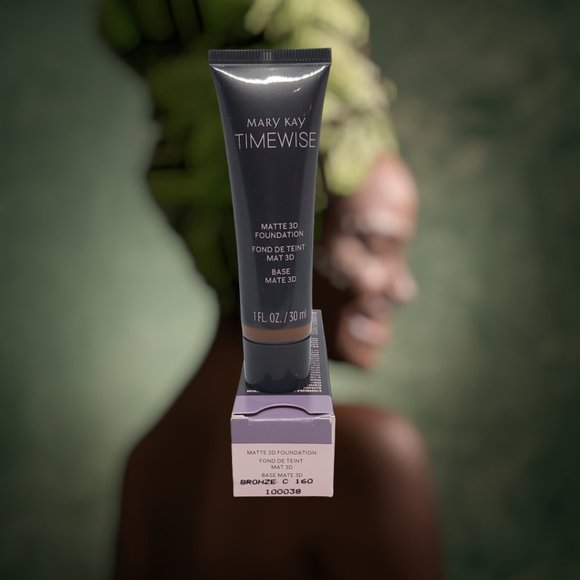 Bronze C 160 (Cool) Matte 3D Foundation - Combo-to-Oily Skin TimeWise…Ma… - Picture 6 of 6